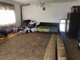 casa-de-vanzare-in-alba-iulia-zona-oarda-cu-toate-utilitatile-teren-1120-mp-6