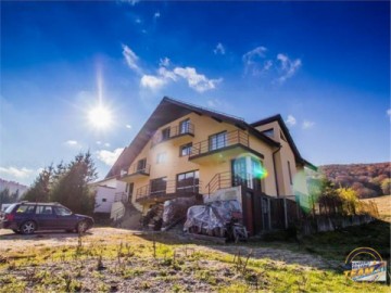 film-prezentare-poiana-brasov-segmentul-rezidenta-de-vacanta-8