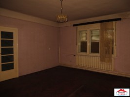 casa-cu-etaj-si-teren-10-ari-titulescu-id-21538-12
