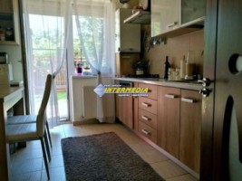 apartament-2-camere-decomandat-de-vanzare-in-cetate-mobilat-si-utilat-complet-loc-parcare