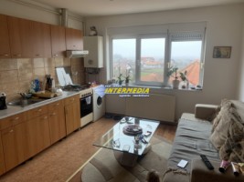 apartament-2-camere-decomandate-de-vanzare-cetate-stadion-cu-loc-parcare-1