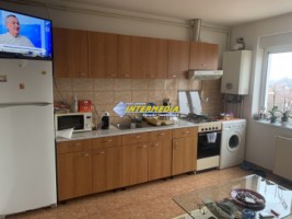apartament-2-camere-decomandate-de-vanzare-cetate-stadion-cu-loc-parcare-10