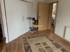 apartament-2-camere-decomandate-de-vanzare-cetate-stadion-cu-loc-parcare-12