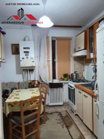 oferta-apartament-2-camere-de-vanzare-50-mp-alba-iulia-5