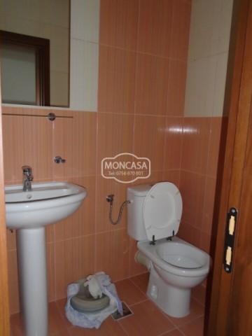 apartament-3-camere-zona-liceului-atlaurian-4