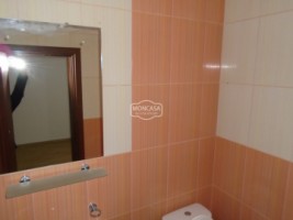 apartament-3-camere-zona-liceului-atlaurian-11