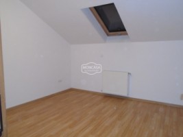 apartament-3-camere-zona-liceului-atlaurian-12