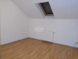 apartament-3-camere-zona-liceului-atlaurian-13