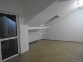 apartament-3-camere-zona-liceului-atlaurian-19