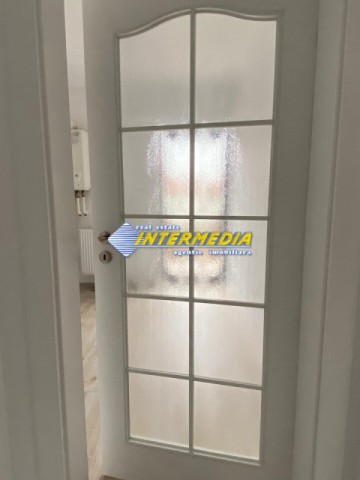 de-vanzare-apartament-2-camere-55-mp-finisat-modern-si-semimobilat-bloc-nou-cetate-14