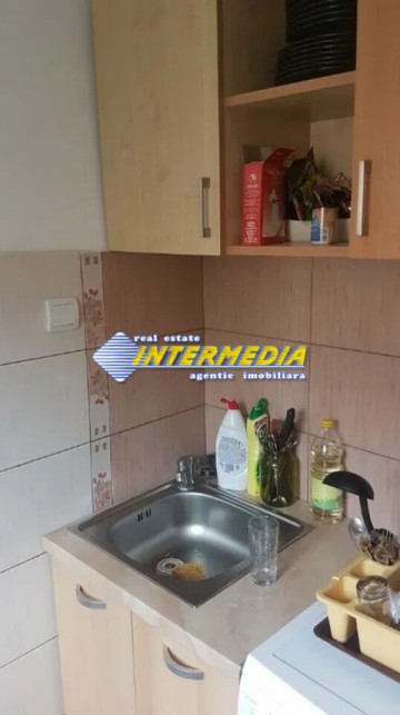 apartament-de-vanzare-2-camere-cetate-izolat-cu-toate-dotarile-2