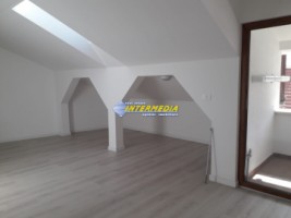 spatiu-birouri-60-mp-finisat-si-utilat-de-inchiriat-in-centru-alba-iulia-5