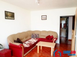 apartament-cu-2-camere-decomandat-de-inchiriat-zona-strand-3