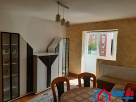 apartament-cu-3-camere-de-inchiriat-zona-mihai-viteazul-10