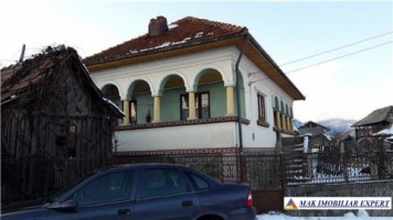 casa-3-camere-teren-850-mp-corbi-9