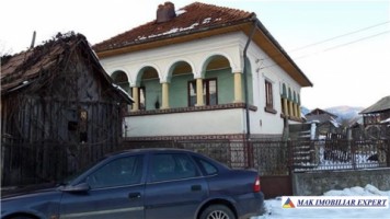 casa-3-camere-teren-850-mp-corbi-10