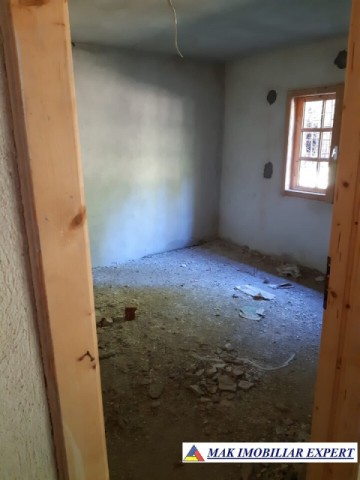 teren-extravilan-3996-mp-constructie-216-mp-rucar-satic-arges-ideal-pentru-proiecte-turistice-agroturism-sau-dezvoltari-rurale-30