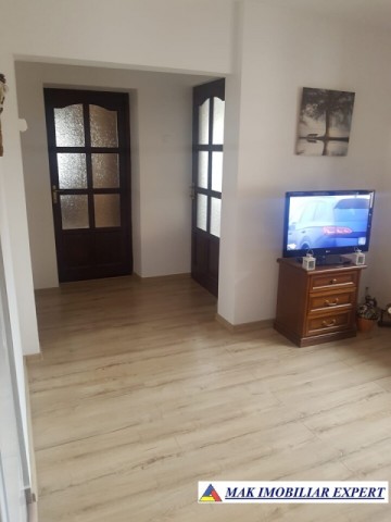 casa-5-camere-teren-1400-mp-leresti-5