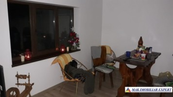 casa-5-camere-teren-1400-mp-leresti-9
