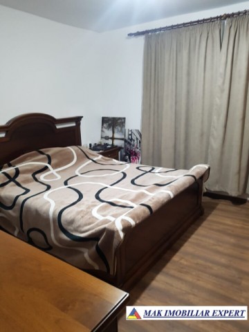 casa-5-camere-teren-1400-mp-leresti-8