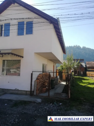vila-2-camere-teren-140-mp-rucar