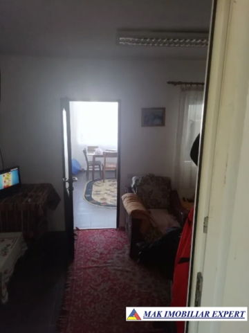 vila-2-camere-teren-140-mp-rucar-3