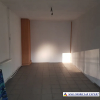 vila-9-camere-de-vanzare-in-godeni-arges-teren-de-1000-mp-ideal-pentru-investitie-sau-locuinta-de-familie-3