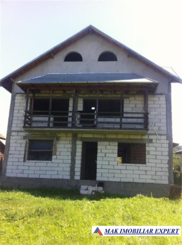 vila-la-rosu-6-camere-teren-2616-mp-mihaesti