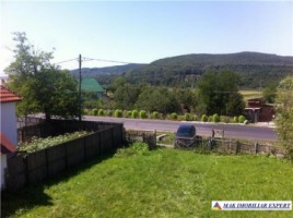 vila-la-rosu-6-camere-teren-2616-mp-mihaesti-2