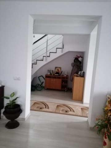rafov-vila-pm-2017-caramida-4-camere-900mp-teren-105000-euro-4