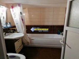 garsoniera-decomandata-vanzare-in-cetate-zona-closca-finisata-si-mobilata-4