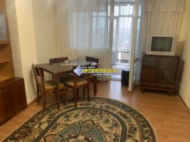 3-camere-decomandat-de-vanzare-in-cetate-etaj-intermediar