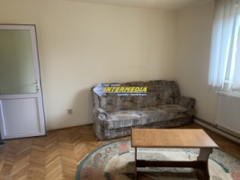 apartament-2-camere-decomandat-in-cetate-etaj-1-de-vanzare-10