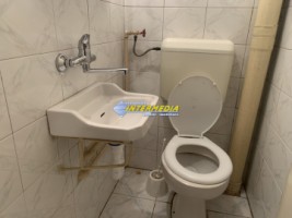 3-camere-decomandat-de-vanzare-in-cetate-etaj-intermediar-17