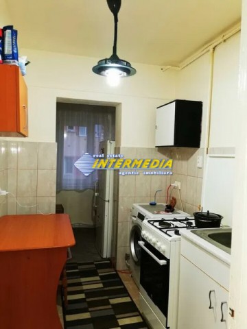garsoniera-de-vanzare-in-cetate-alba-iulia-finisata
