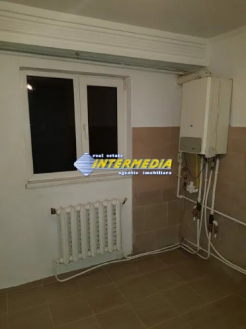 apartament-2-camere-renovat-de-vanzare-cetate-6