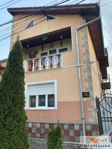 casa-in-alba-iulia-de-vanzare-20