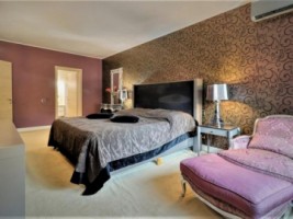 apartament-4-camere-cartierul-francez-3