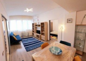 2-camere-piata-ronama-universitate-3