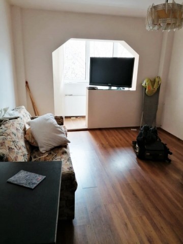 apartament-patru-camere-racadau-0