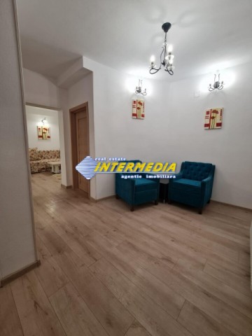 apartament-la-vila-de-inchiriat-cu-4-camere-baie-bucatarie-loc-parcare-garaj-utilat-si-mobilat-complet-7