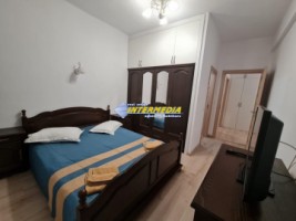 apartament-la-vila-de-inchiriat-cu-4-camere-baie-bucatarie-loc-parcare-garaj-utilat-si-mobilat-complet-18