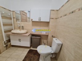 apartament-la-vila-de-inchiriat-cu-4-camere-baie-bucatarie-loc-parcare-garaj-utilat-si-mobilat-complet-21