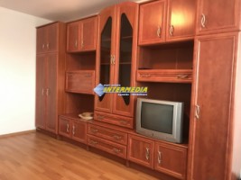 de-inchiriat-apartament-3-camere-decomandat-mobilat-in-alba-iulia-zona-centru-7