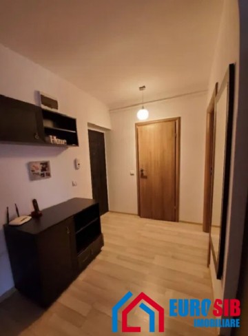 apartament-3-camere-decomandat-in-selimbar-2
