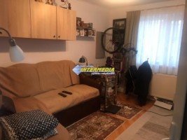 garsoniera-de-vanzare-in-cetate-alba-iulia-etaj-intermediar-si-finisata
