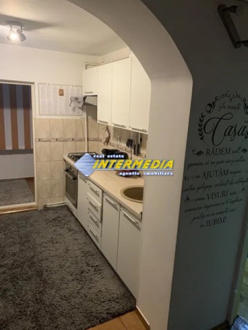 apartament-2-camere-decomandat-finisat-de-vanzare-cetate-1