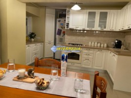 apartament-3-camere-decomandat-alba-iulia-zona-centru-pozitie-ultracentrala-finisat-si-mobilat-complet