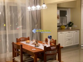 apartament-3-camere-decomandat-alba-iulia-zona-centru-pozitie-ultracentrala-finisat-si-mobilat-complet-9