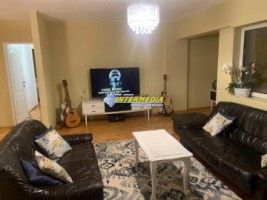 apartament-3-camere-decomandat-alba-iulia-zona-centru-pozitie-ultracentrala-finisat-si-mobilat-complet-30